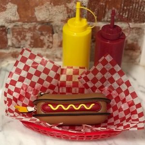 NWT RARE Kate Spade On A Roll Hot Dog 3D Coin Purse